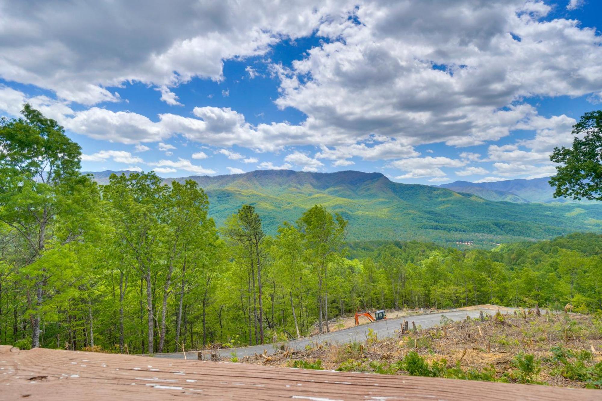 Gatlinburg Cabin With Hot Tub About 11 Miles To Downtown 외부 사진
